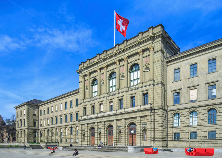 L’ETH Zurich hors ligne après des failles dans PHP